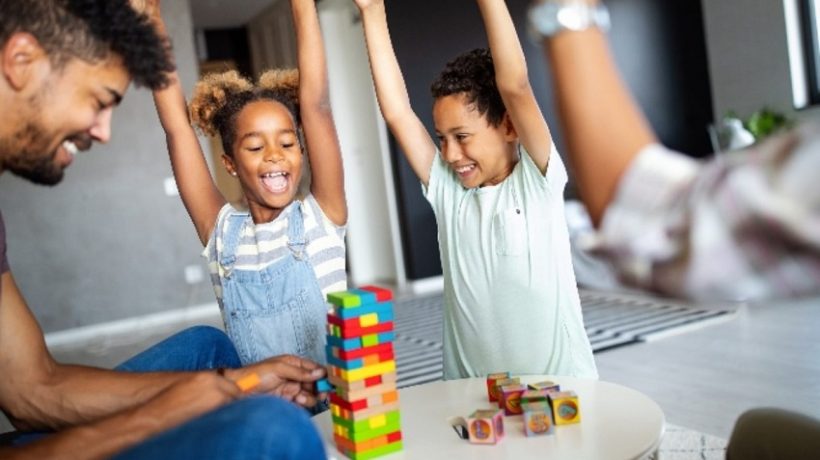 What are the fun things to do with kids at home?